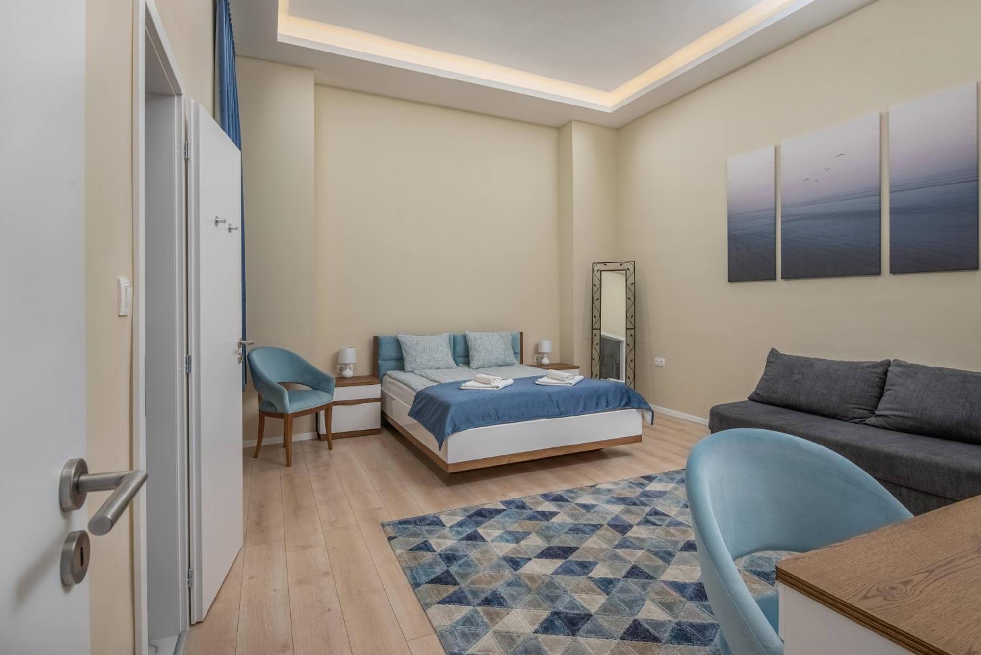 Apartment With 2 Bedrooms Near Gellert Thermal Bath Budapest Kültér fotó